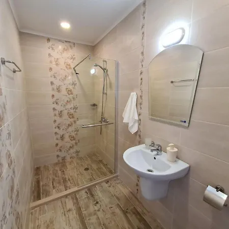 Yanevi Ravda