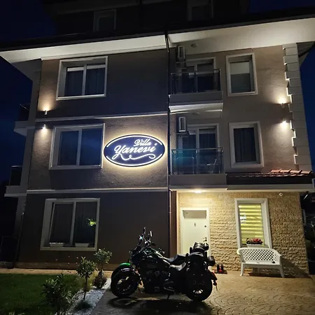 Yanevi בית הארחה